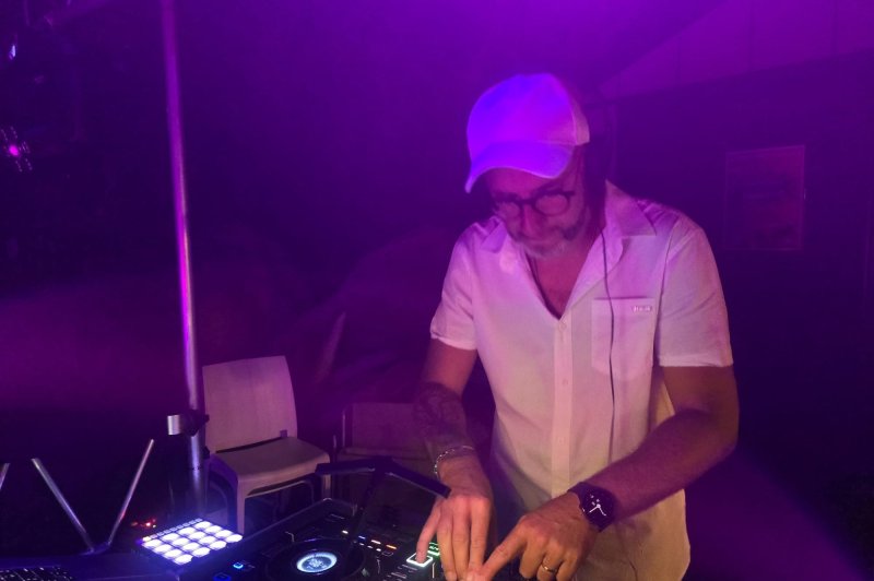 DJ Rems - photo 4