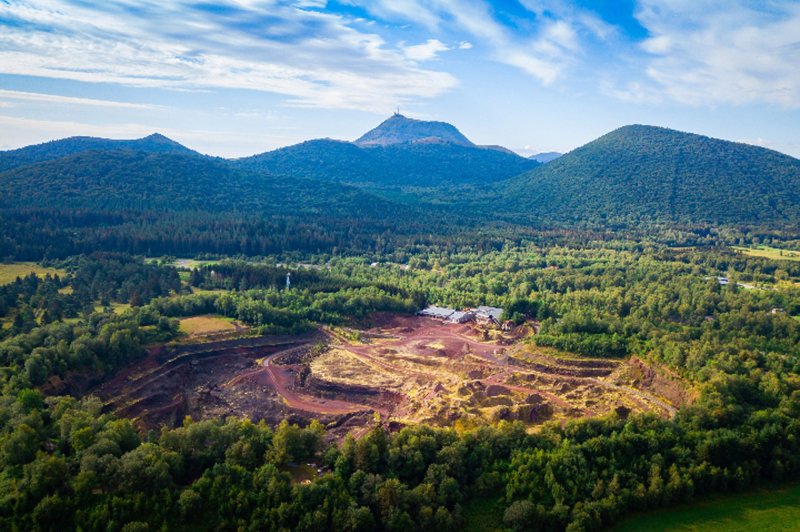 Volcan de Lemptegy - photo 2