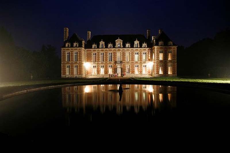 Château Du Fayel Et Communs - photo 2