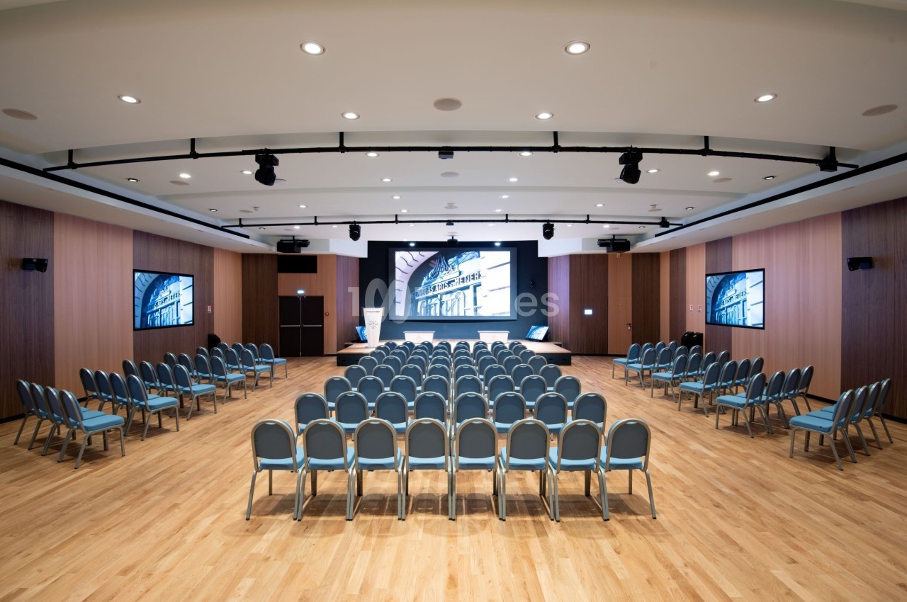 Salle-La- Rochefoucauld