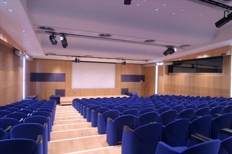 Espace du Centenaire - photo 1