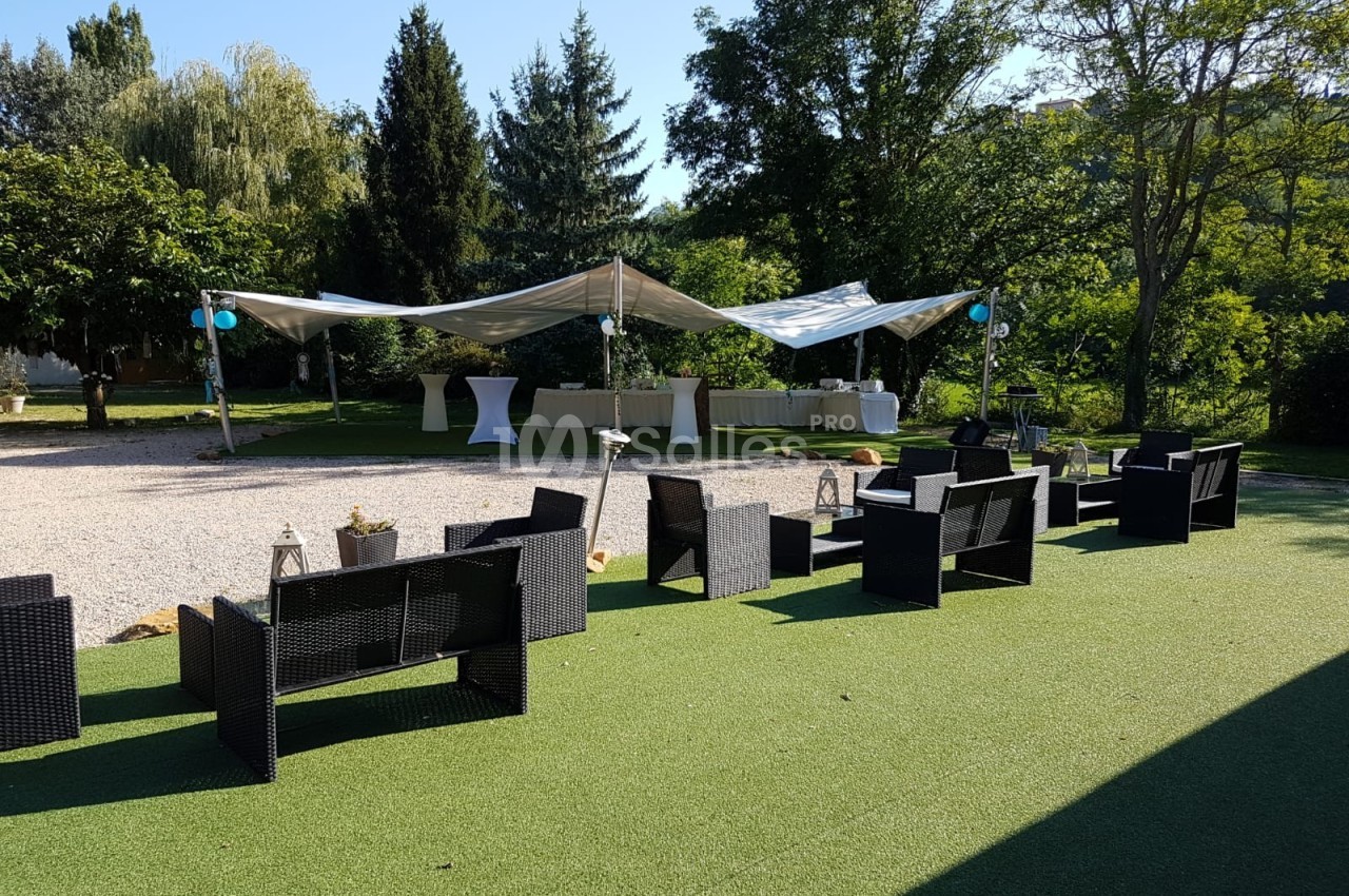 Domaine des Pierres Dorées - galerie - photo 4