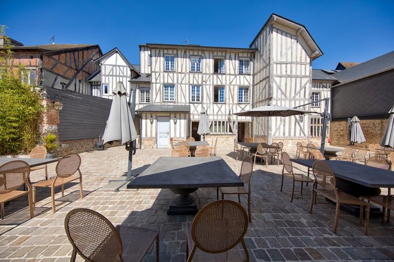 Hôtel Le Grand Cerf And Spa - photo 1